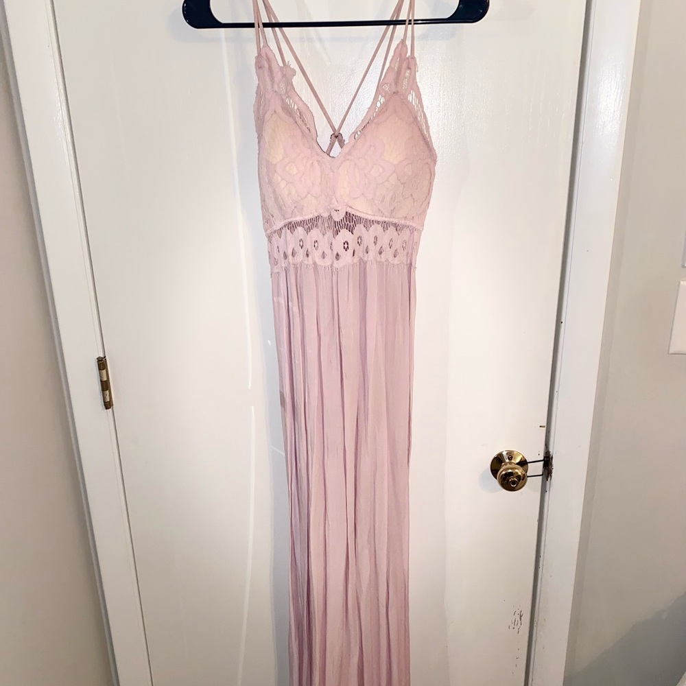 Pink Lily - Blush Lace Maxi - 2X Large, Worn Once